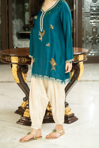 Elegant Teal Embroidered Kurti with Ivory Trousers