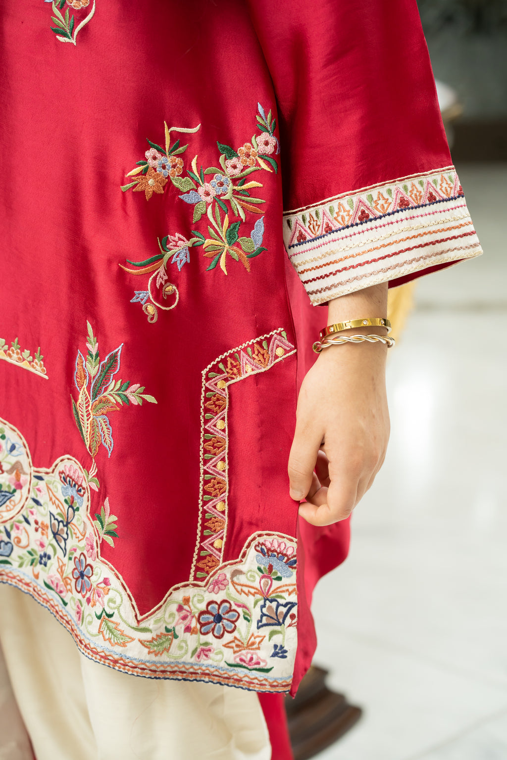 Fuchsia Pink Embroidered Kurta with Ivory Palazzo